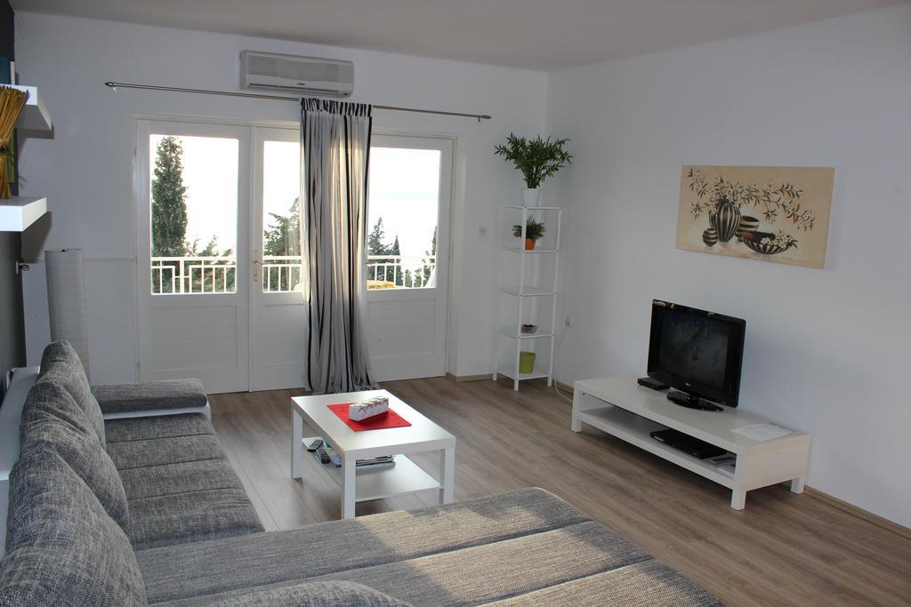 Sea view Nona Apartment Crikvenica Exterior foto